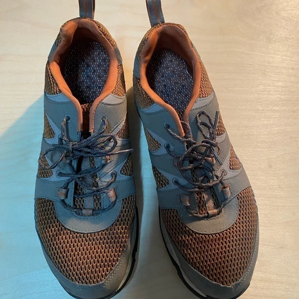 L.L. Bean Men’s Sneakers size 12W (CF)